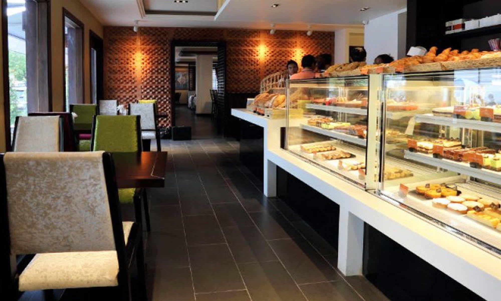 Arunreas Hotel Phnom Penh Eksteriør bilde